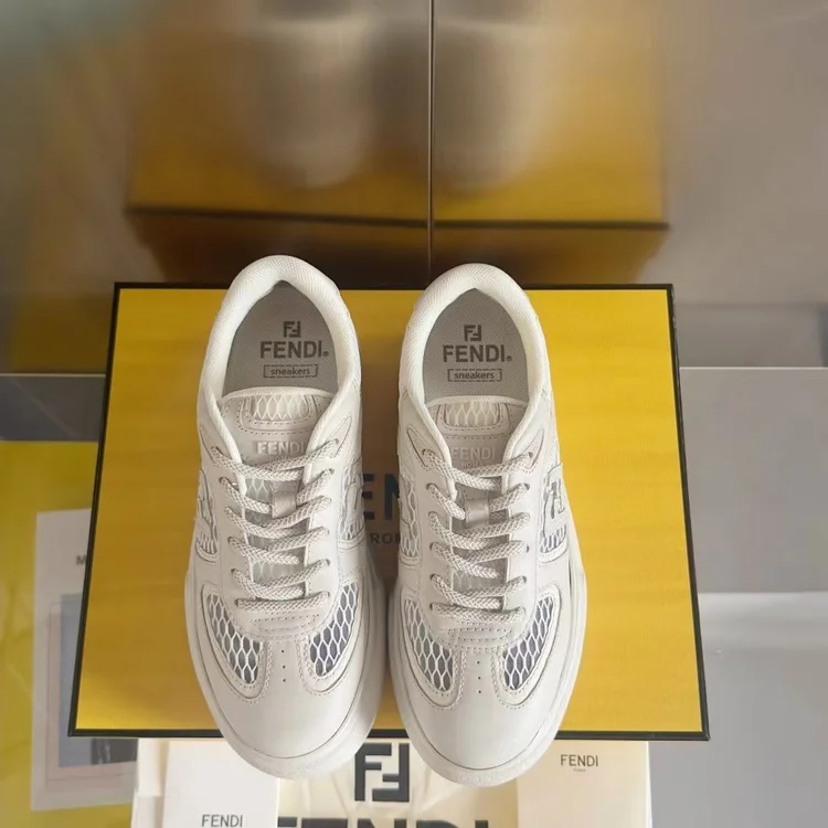 import placeholder for sneaker5056