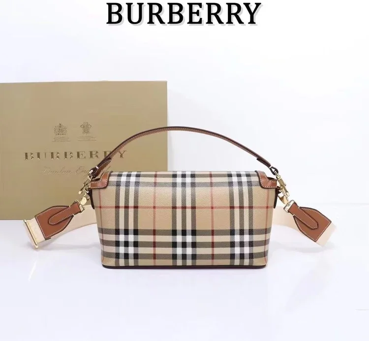 burberry burberry top handle note bag