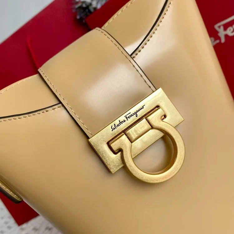 ferragamo shoulder bag