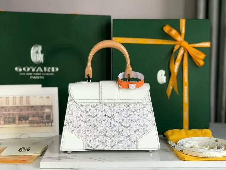 goyard mini