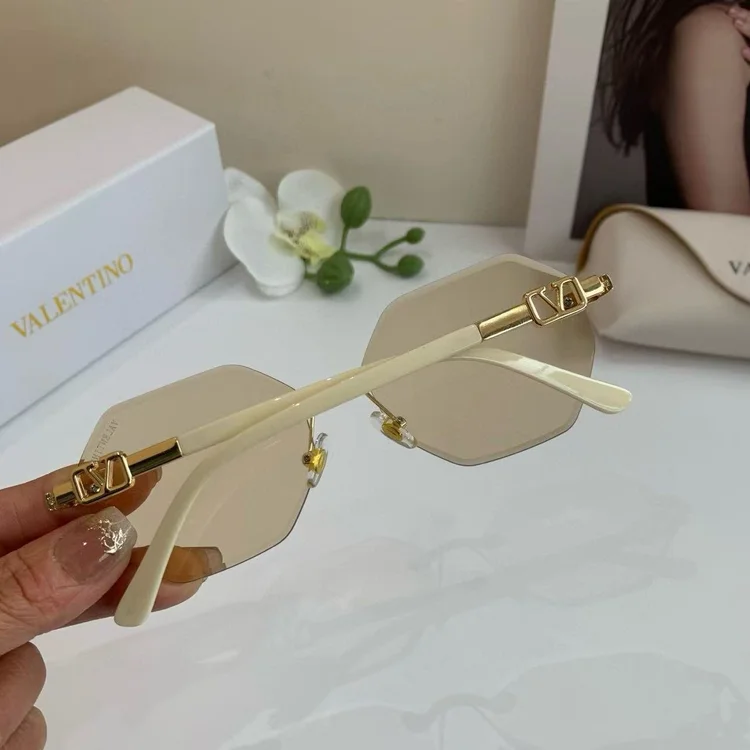 valentino 25ss sunglasses square frame