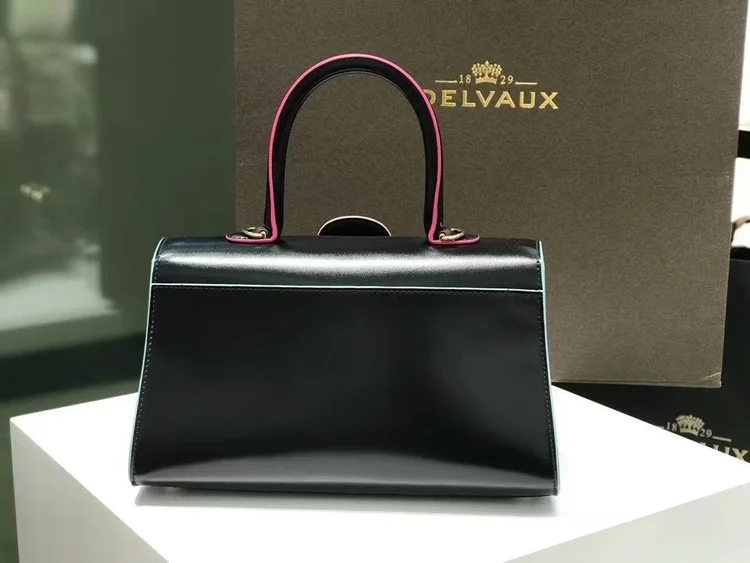 delvaux parisian
