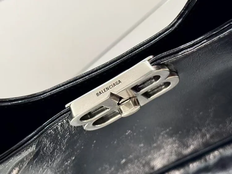 balenciaga balenciaga bb soft hobo bag