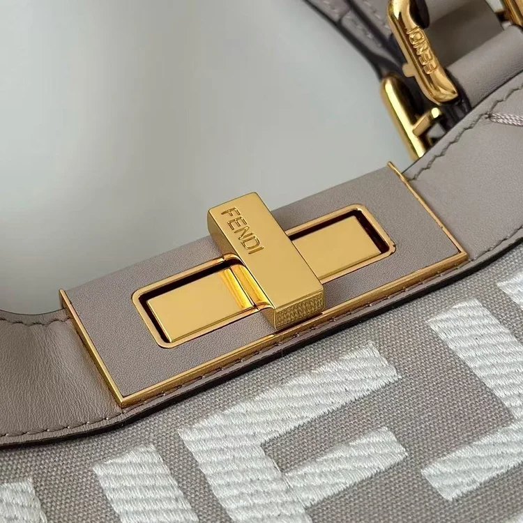 fendi tote