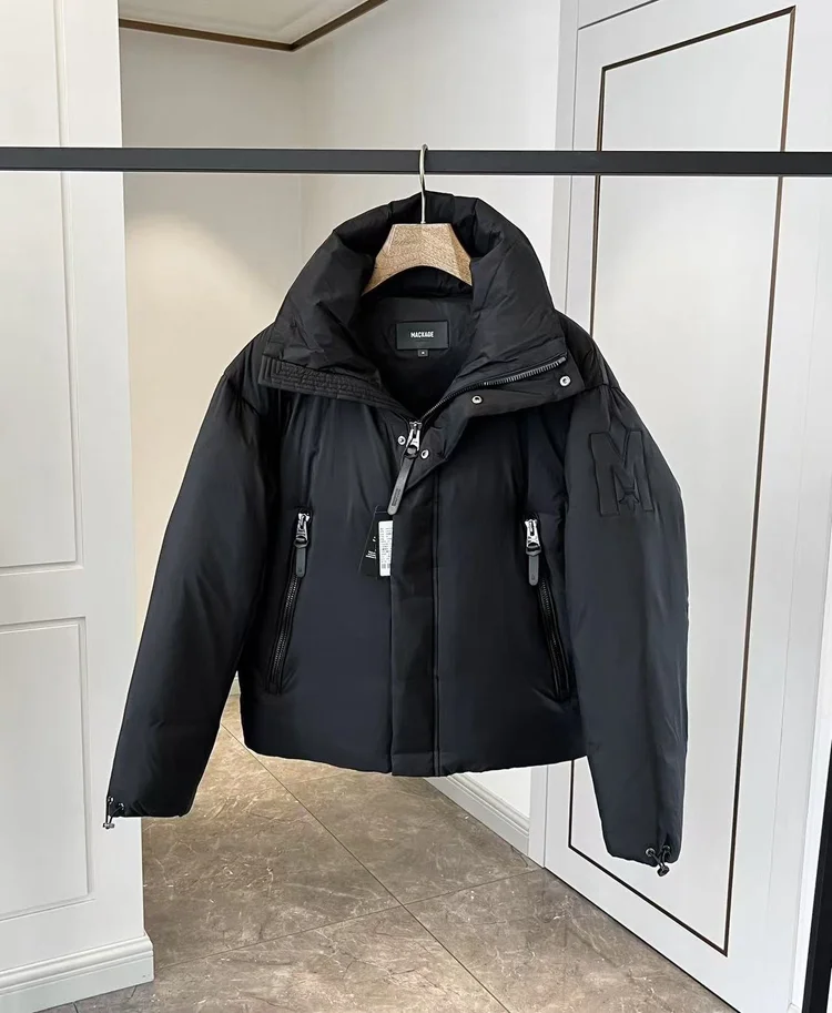 import placeholder for coat022