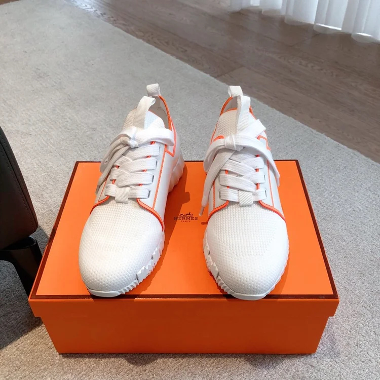 import placeholder for sneaker5097