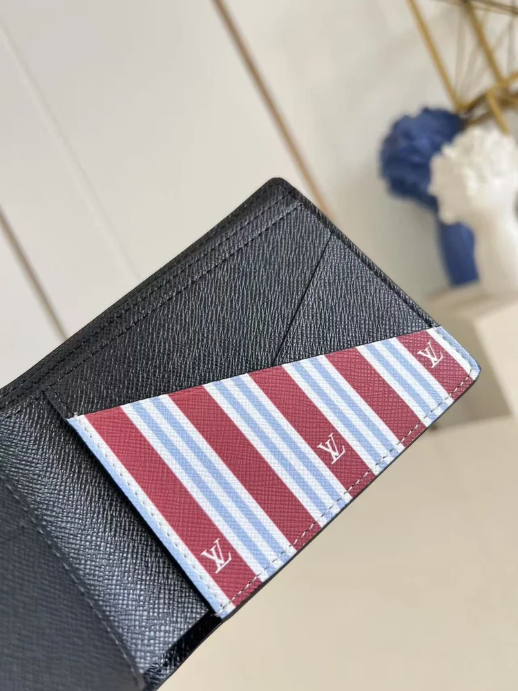 lv lv multiple wallet