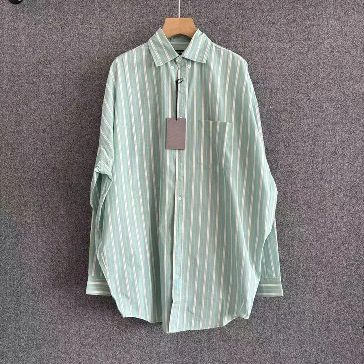 import placeholder for clothes011