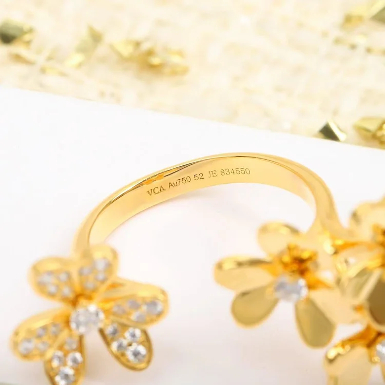 van cleef & arpels clover open ring