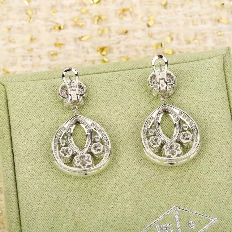 van cleef & arpels earrings