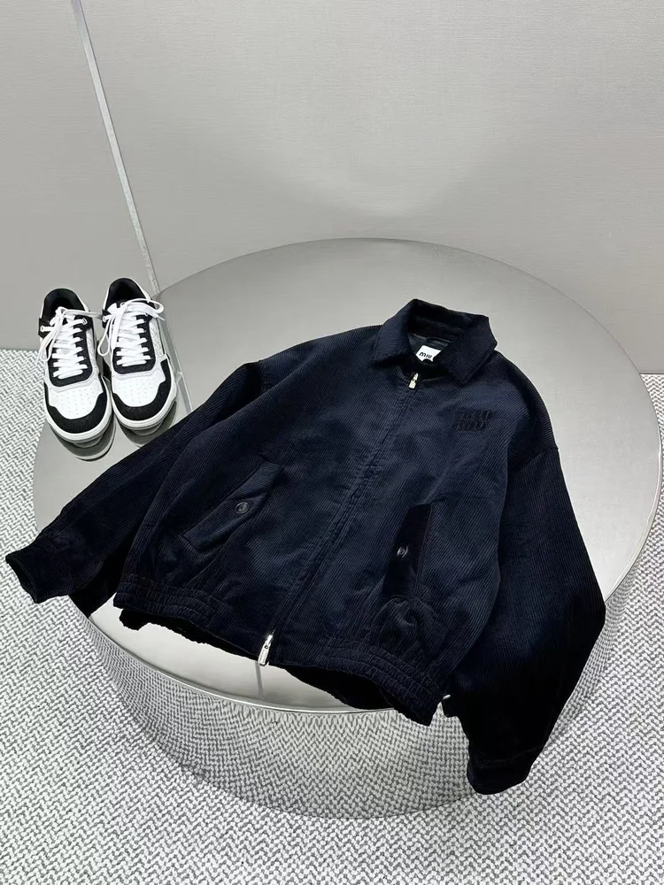 import placeholder for clothes113