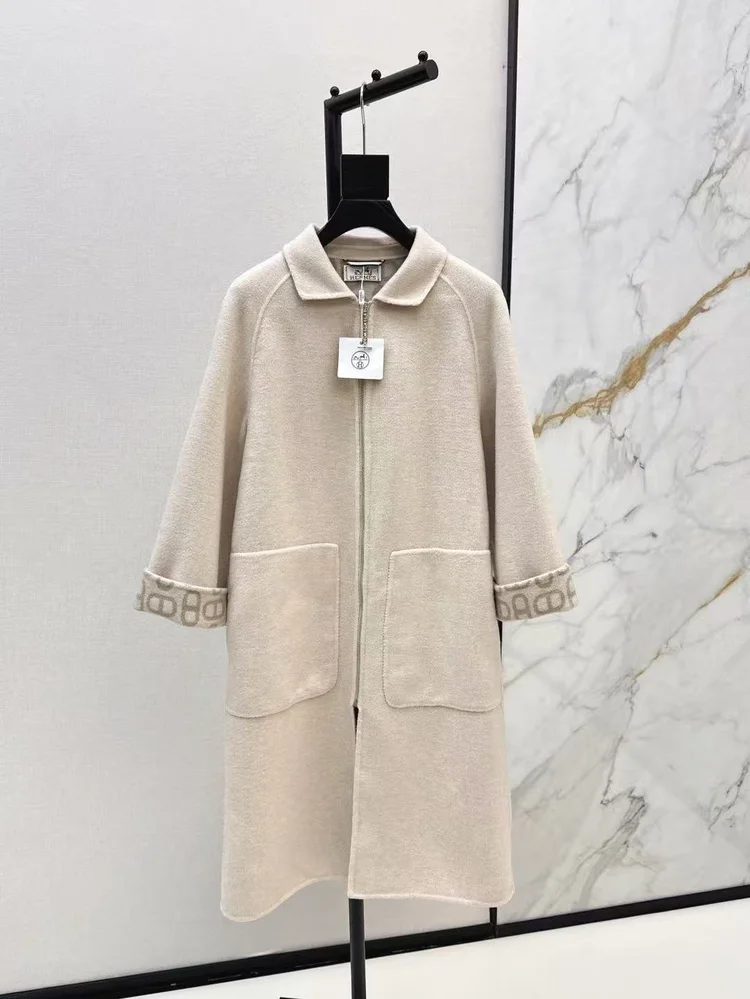 import placeholder for clothes090