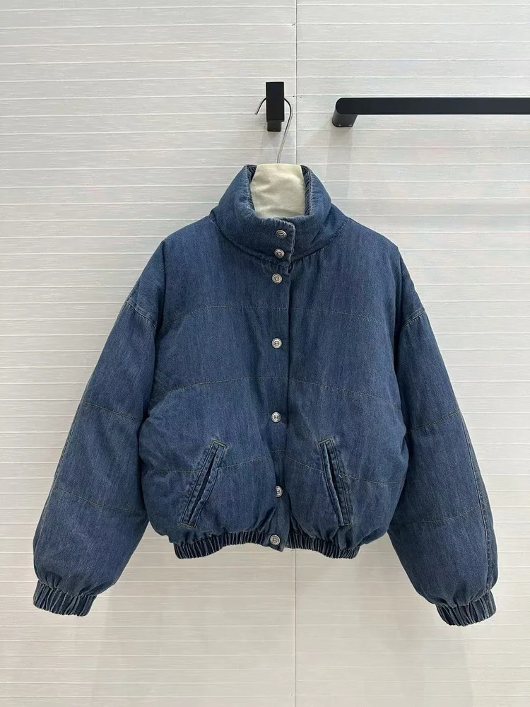 import placeholder for clothes056