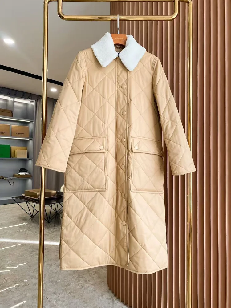 import placeholder for clothes022