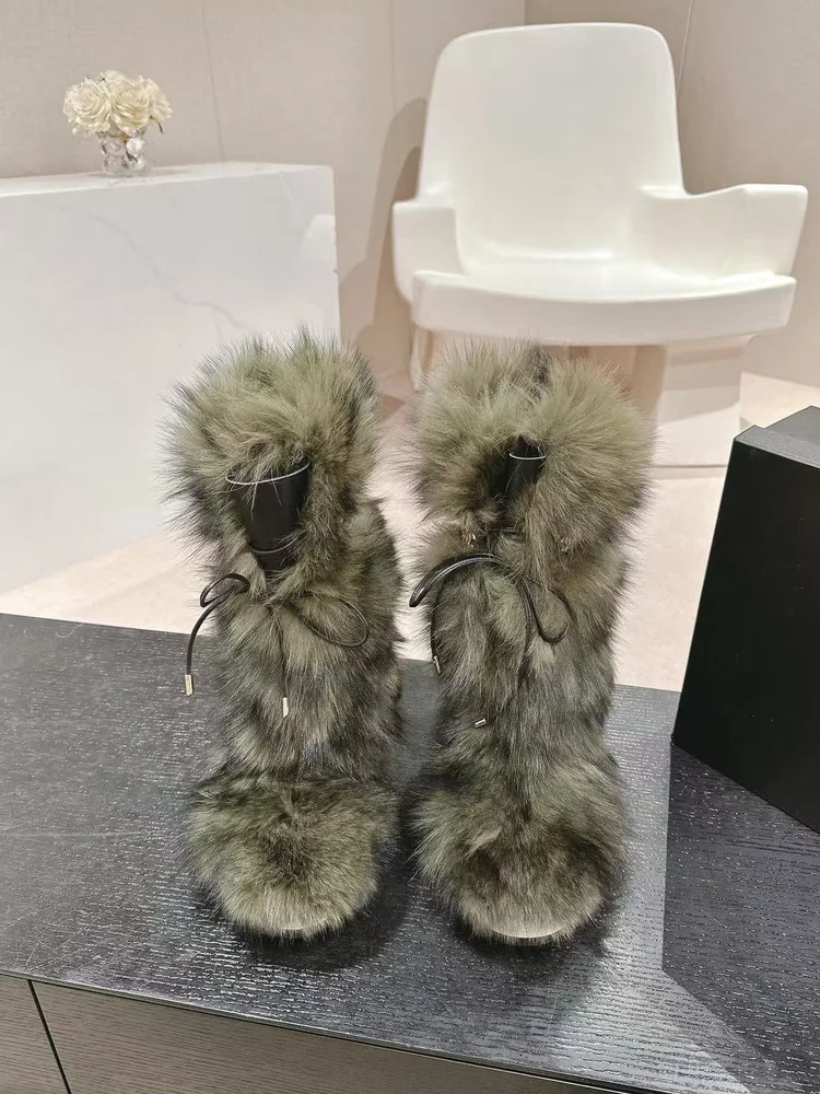 import placeholder for boots018