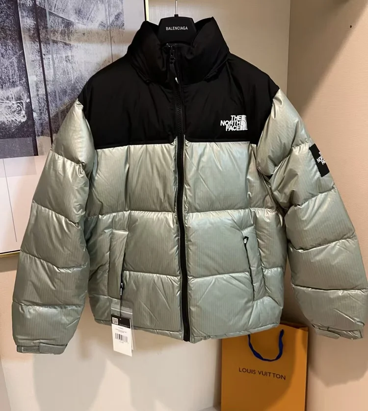 import placeholder for clothes003