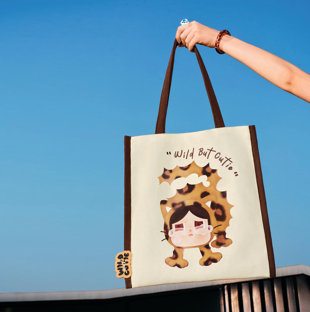 crybaby wild but cutie series shoulder bag