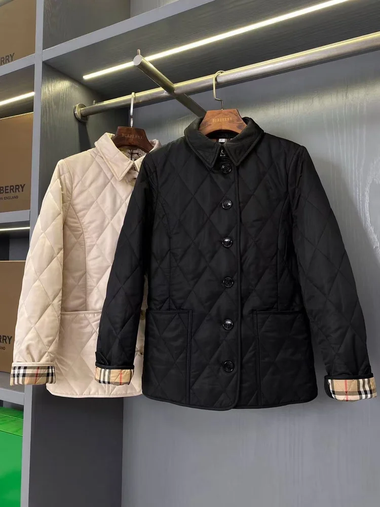 import placeholder for clothes024